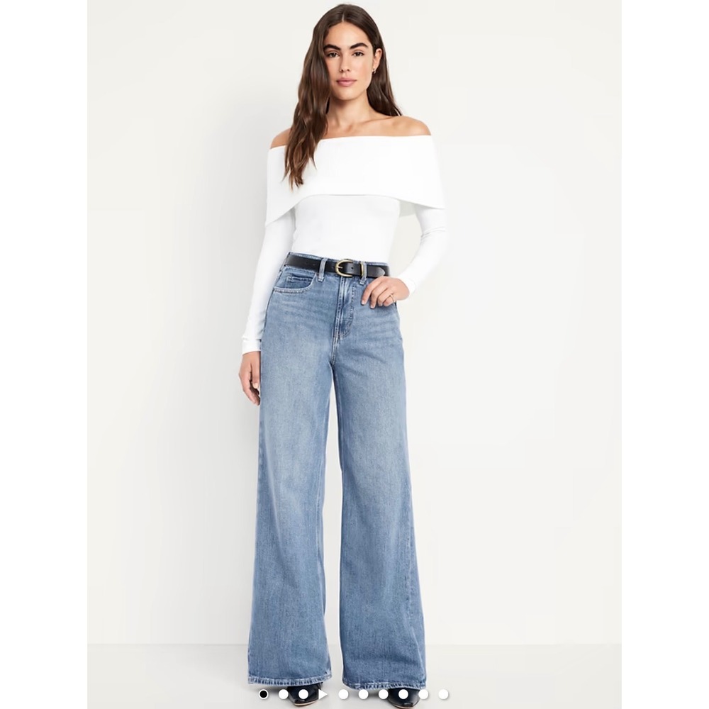 Old Navy Extra High-Waisted Super Wide-Leg Jeans Size 6